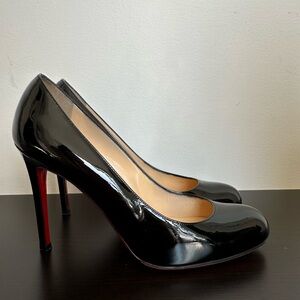 Authentic Christian Louboutin black patent pumps 10mm height - barely worn
